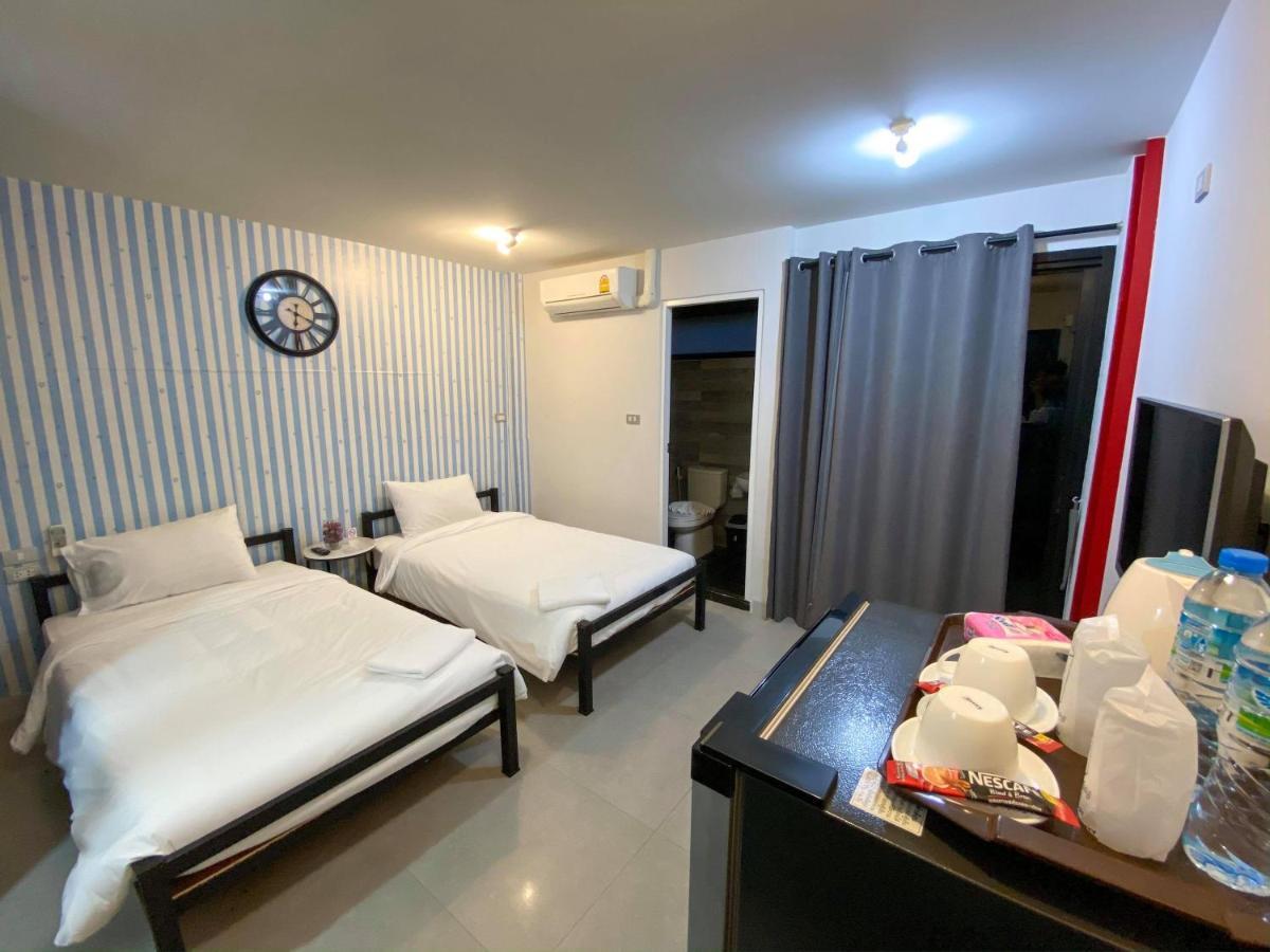 Hotel Beam House à Patong Extérieur photo