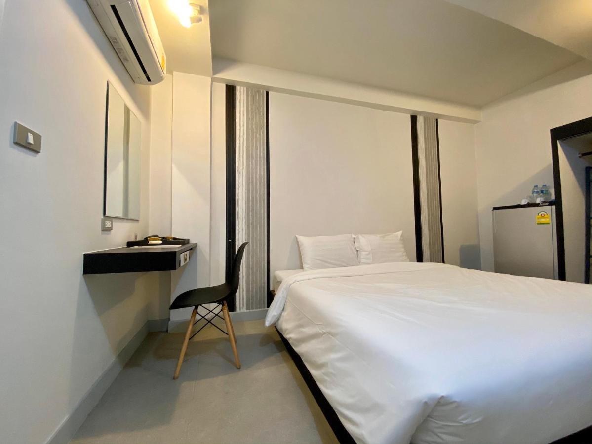 Hotel Beam House à Patong Extérieur photo